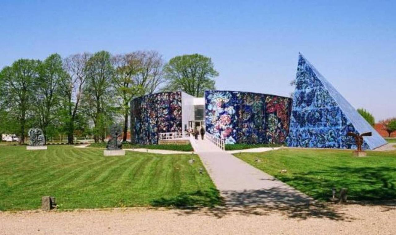 Taet Pa Centrum & Mch/Boxen - Huset Nr. 11 Herning Dış mekan fotoğraf
